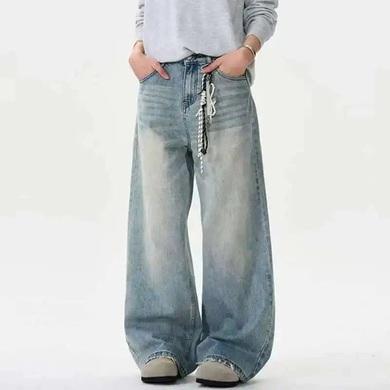 Distressed Wide Jeans