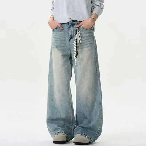Distressed Wide Jeans
