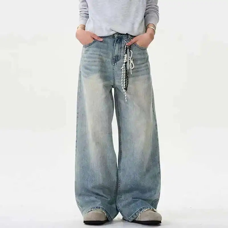 Distressed Wide Jeans